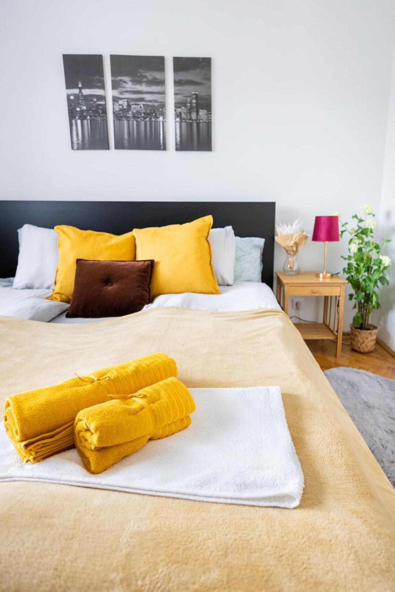Cozy Panorama Apartment Next To The Buda Castle Budapest Eksteriør billede